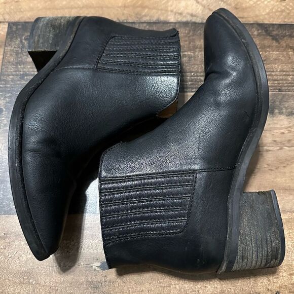 Madewell Joni Ankle Boot - Picture 3 of 9